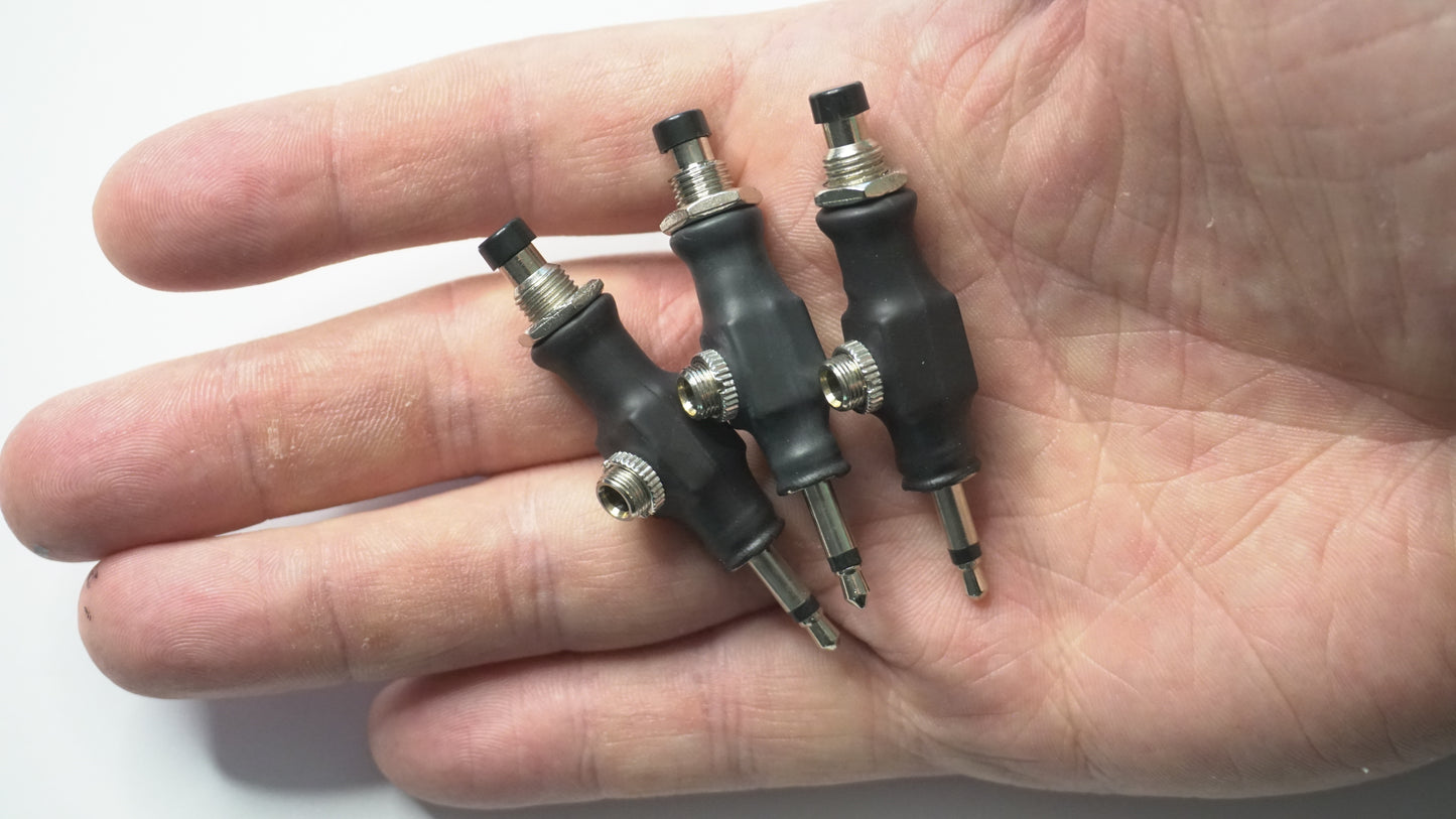 Mini Kill Switch for Eurorack/Modular Synthesis - Momentary "off" Switch / Audio "off" button - 3.5mm - 0HP