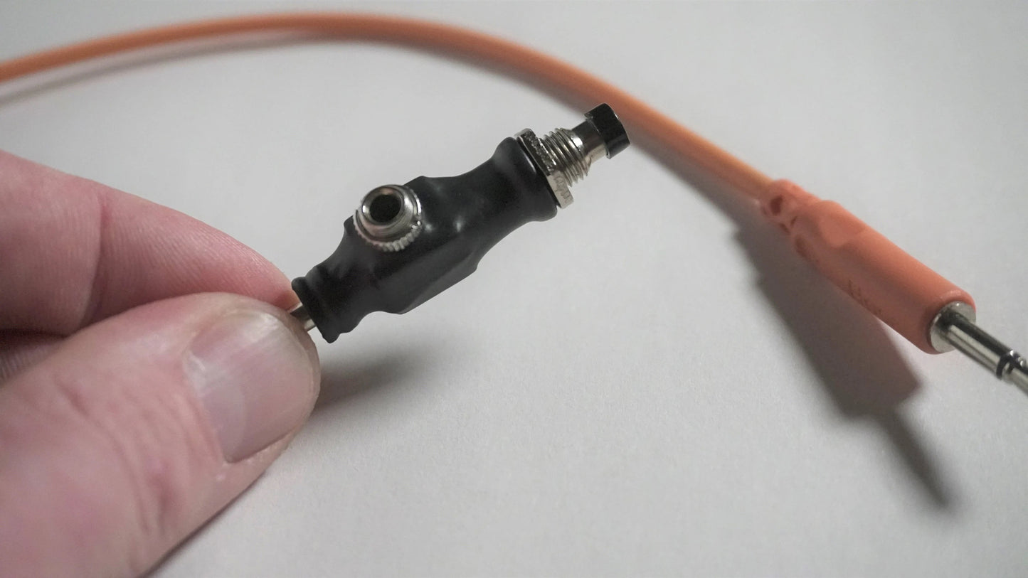 Mini Kill Switch for Eurorack/Modular Synthesis - Momentary "off" Switch / Audio "off" button - 3.5mm - 0HP