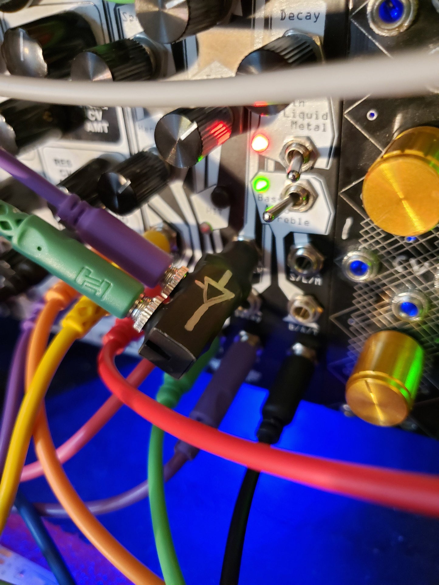 Mini VCA v2 - Passive vactrol based VCA/gate - 0HP