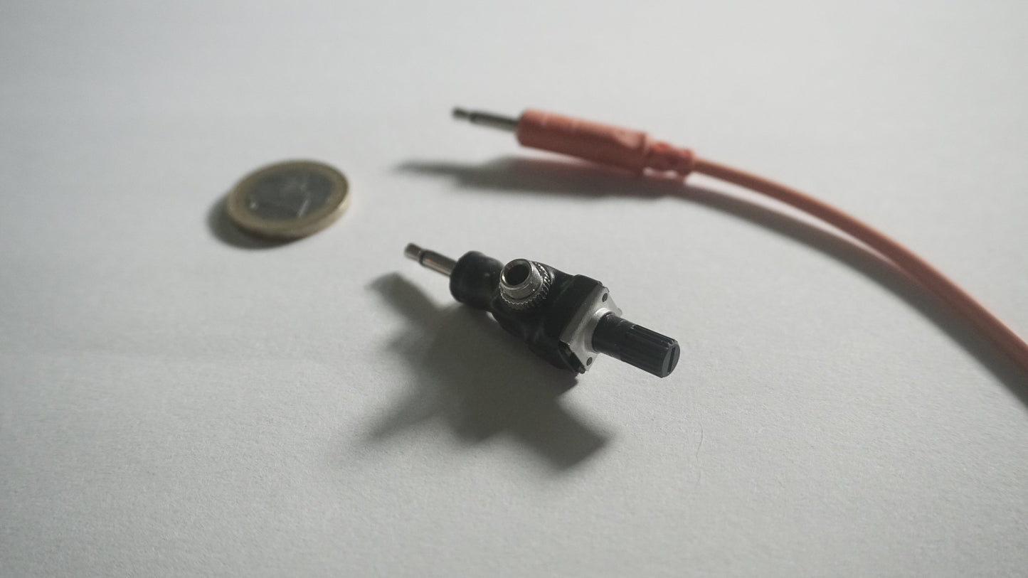 Mini Audio / CV Attenuator - 3.5mm - Add an attenuator to any patch without a dedicated module - 0HP