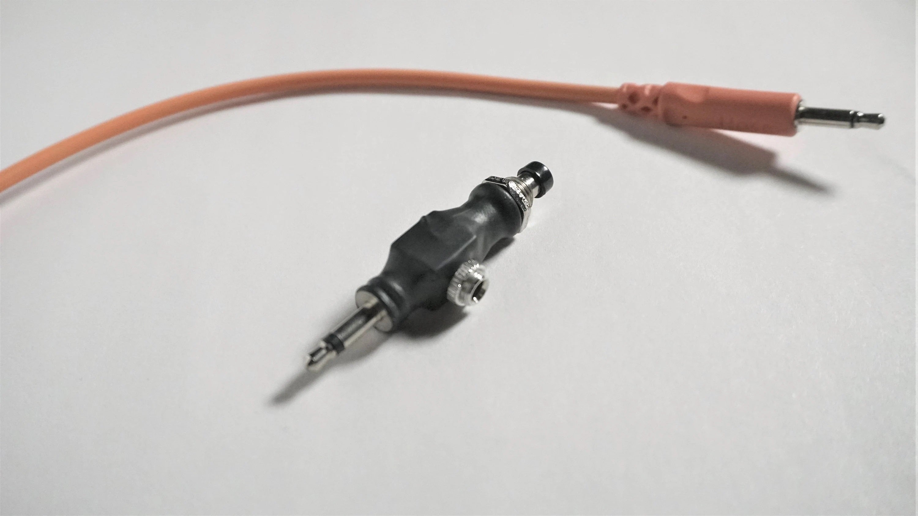 Mini Kill Switch for Eurorack/Modular Synthesis - Momentary