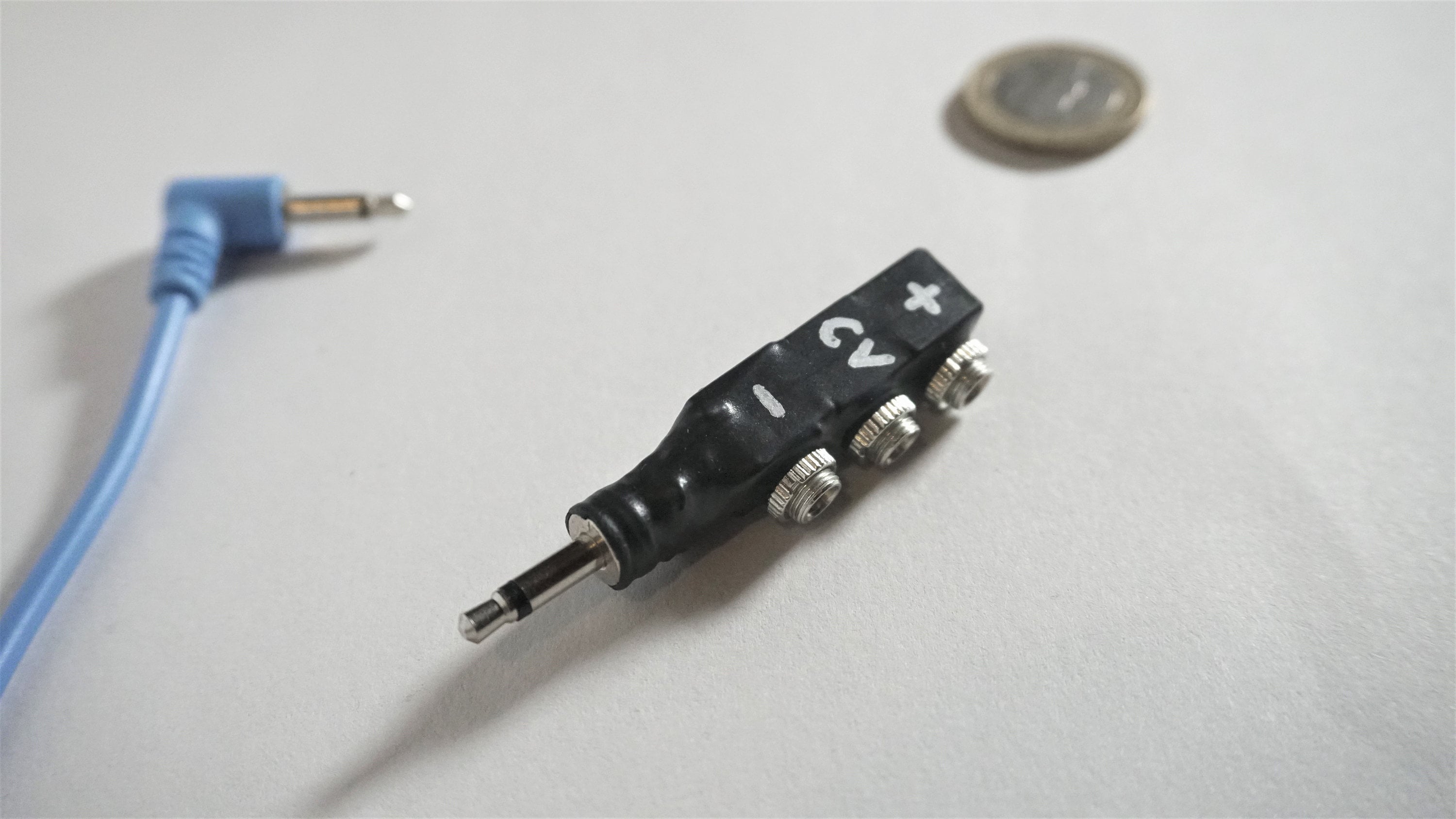 Mini Voltage Controlled Switch Dual VCA Sequential Switch 0HP Mini voltage controlled switch dual vca sequential switch 0hp
